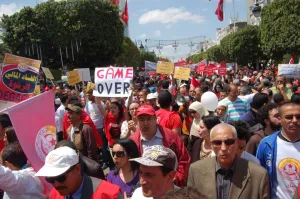 Tunisian Democracy at Death’s Doorstep | Insight